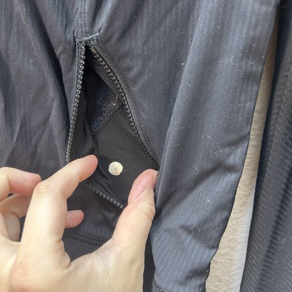 Lululemon Street To Studio Jacket Black Dance Water Repellent Zip Windbreaker 4 - Picture 5 of 5